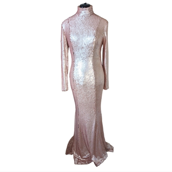 House Of CB Elegant Sequin Long Sleeve Gown - Picture 7 of 11